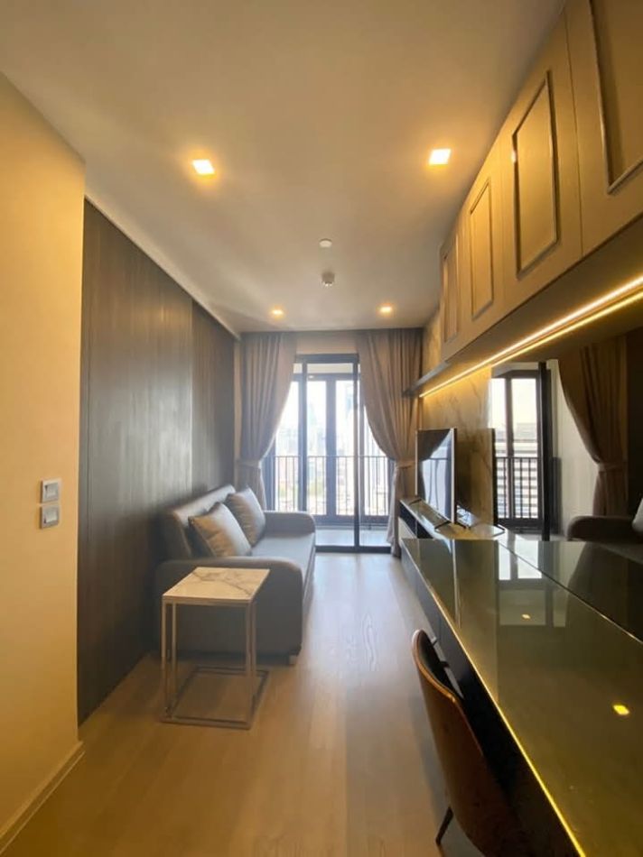 For RentCondoSukhumvit, Asoke, Thonglor : Condo for rent: Ashton Asoke 23rd floor, size 35 sq m.,  For rent 40,000 baht/month