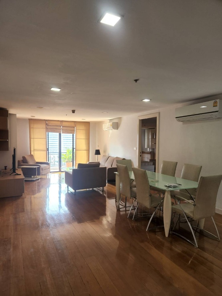 ให้เช่าคอนโดสุขุมวิท อโศก ทองหล่อ : RENT (2 bed 139 Sqm) @Sukhumvit 31 - 65,000 THB Negotiable