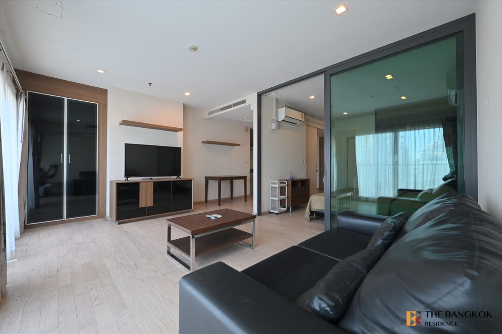 For RentCondoSukhumvit, Asoke, Thonglor : Noble Remix, a high class wide room by jubjib