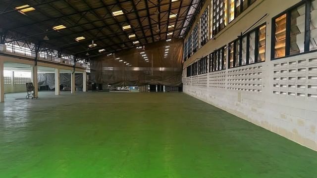 For RentWarehouseSamut Prakan,Samrong : 2-story warehouse for rent. Purple area with a Bureau of Police 4, next to Bang Na-Trat Road, Km. 20.