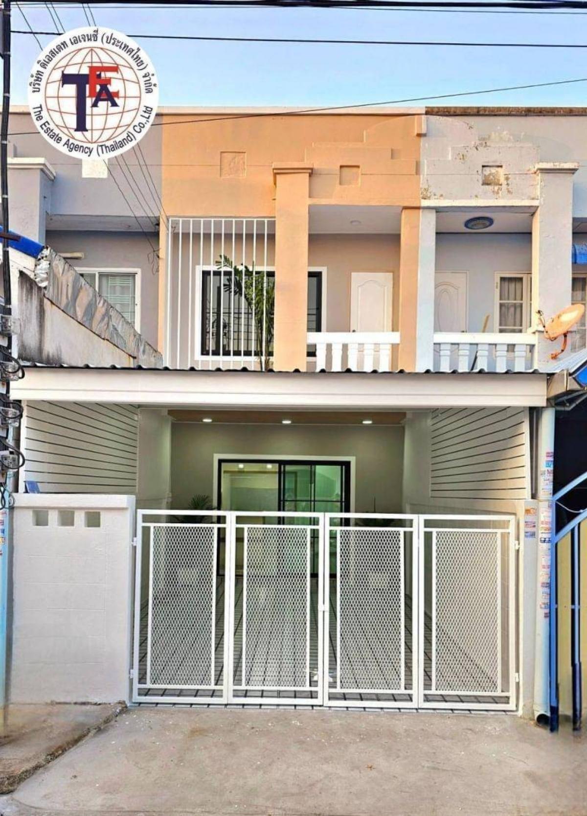 For SaleTownhouseNonthaburi, Bang Yai, Bangbuathong : 2 -story townhouse for sale Bang Bua Thong, Nonthaburi, Central Westgate Purple Line, Bang Phai, Big C, Bang Yai, Bang Bua Thong Hospital, Kasemrad Hospital, Rattanathibet