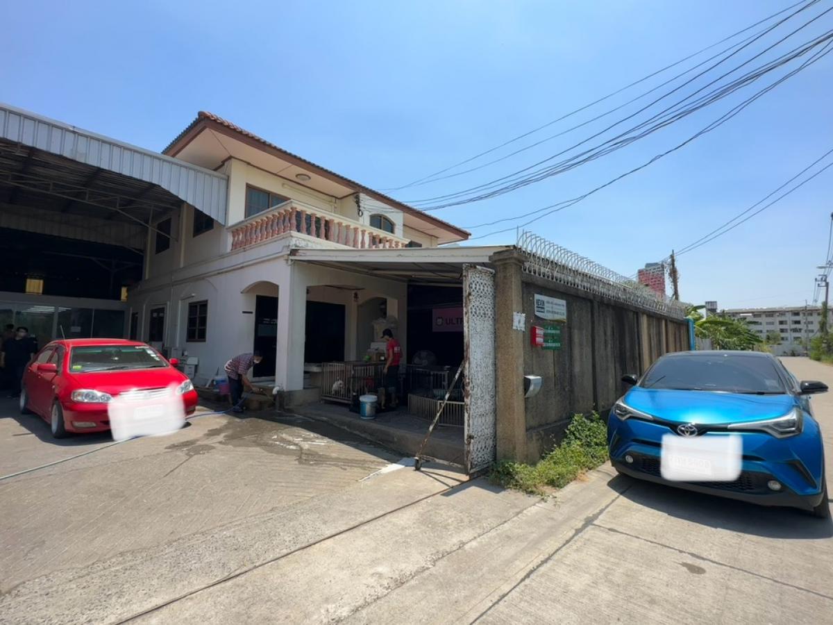 For SaleWarehouseChaengwatana, Muangthong : House for sale with warehouse, Chaeng Watthana Pak Kred 19, opposite Central Chaengwattana Pink electric train alley