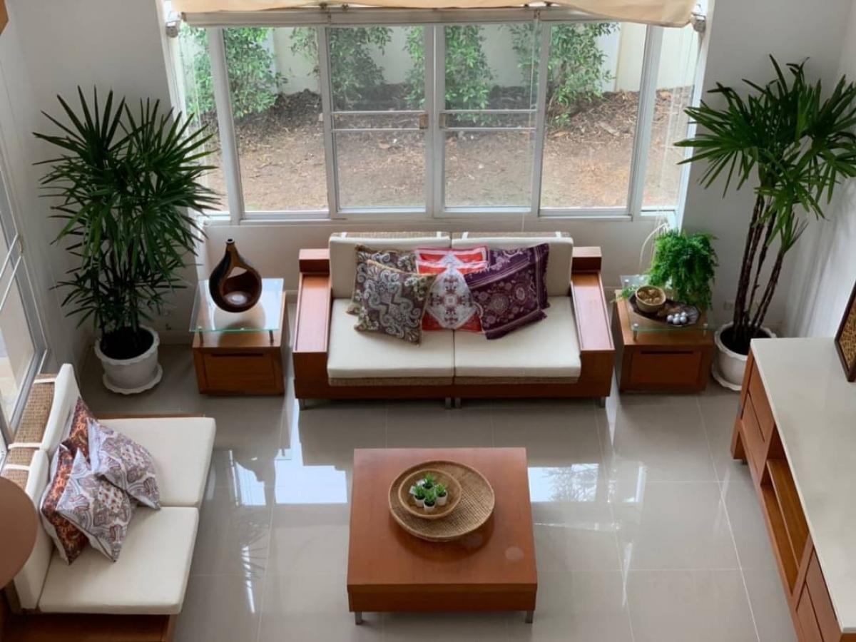 For RentHouseLadkrabang, Suwannaphum Airport : Anawille-Suvarnabhumi Village, detached house for rent (Fully Furnished) ready to stay Lat Krabang Industrial Estate Area 180 sq.m. from Suvarnabhumi Airport 15 minutes, Starbucks, Max Value Top Super Market, only 10 minutes, security security 24. Hour Sw