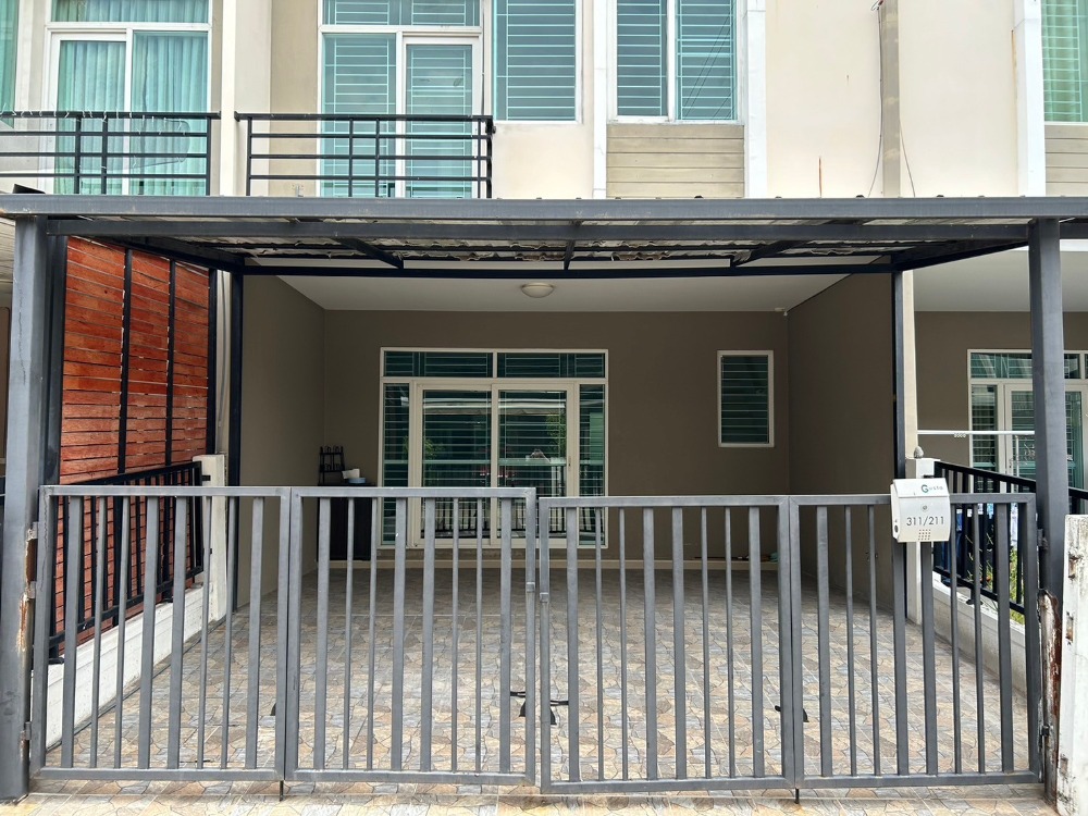 For SaleTownhouseVipawadee, Don Mueang, Lak Si : (Code AM1387) Sell Town Home Casa City Don Mueang Songprapa. Very cheap. Near Rangsit University is convenient to travel.