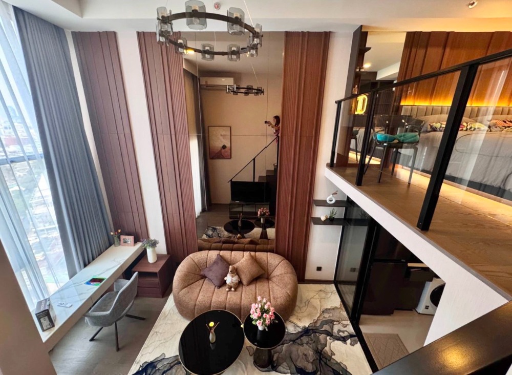 For RentCondoSiam Paragon ,Chulalongkorn,Samyan : ***Condo for rent : Park Origin Chula-Samyan Nice decorated Brand new room Built-in furniture  near MRT Samyan**