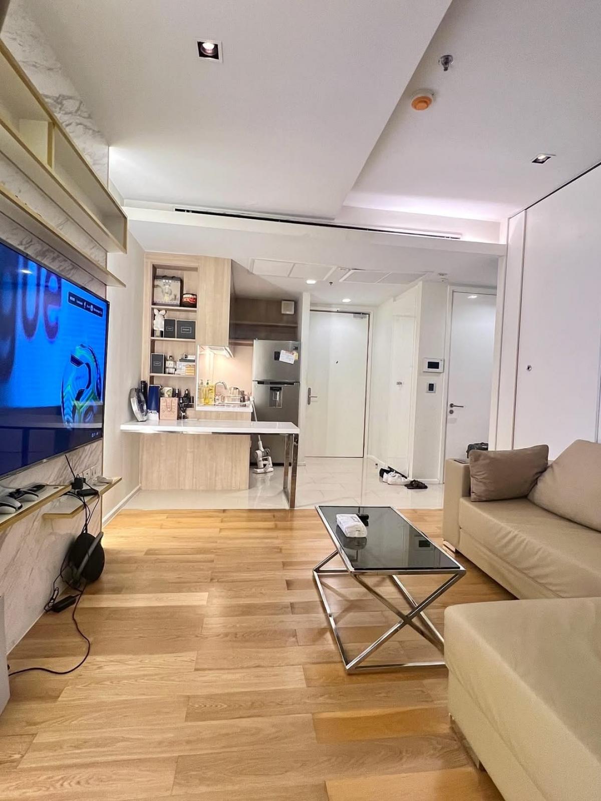 For RentCondoRama9, Petchburi, RCA : Condo for rent for the Circle Living Prototype Project. Serkle Left Run 47 sq.m. Near BTS Asoke 25,000 baht 🔥🔥🔥