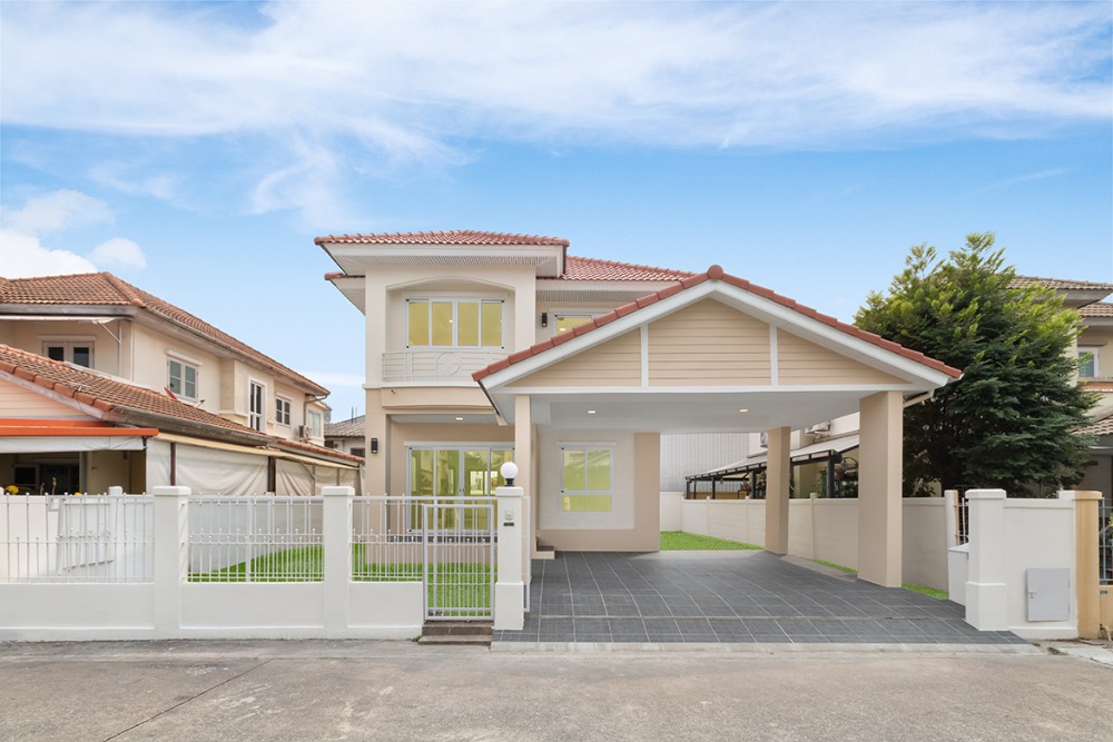 For SaleHouseChaengwatana, Muangthong : 2 -storey detached house, new renovation, Chuan Chuen Chaengwattana, next to the Pak Kret bypass road