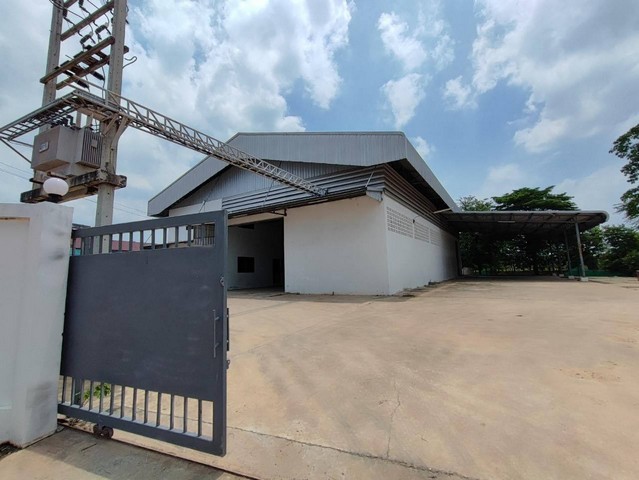 For RentFactoryChachoengsao : RK612 Factory for rent 1.5 Rai 500 square meters with a. 4, 3 -phase plant power, 500 kW transformers, Suwinthawong Road, Chachoengsao.