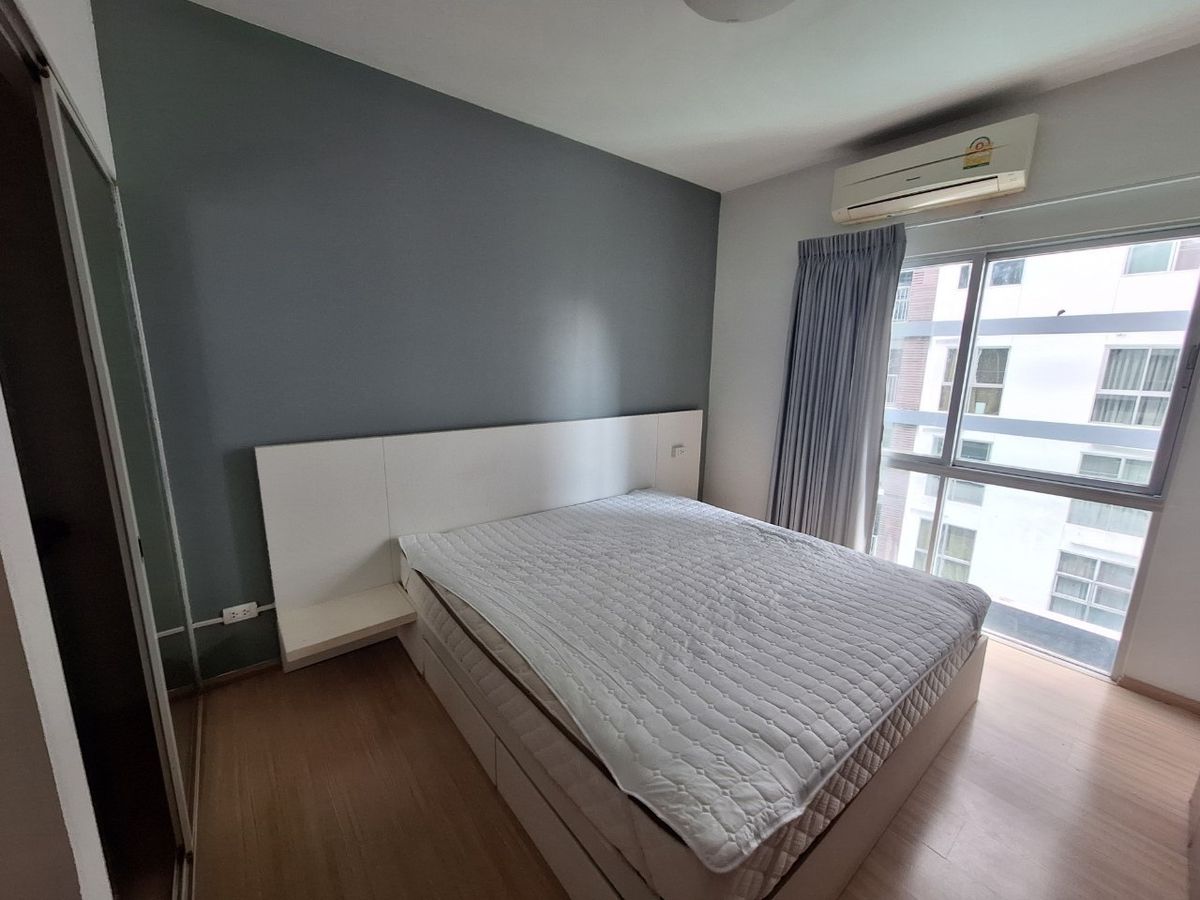 For RentCondoRama9, Petchburi, RCA : [💥𝐔𝐫𝐠𝐞𝐧𝐭] 𝐀 𝐒𝐩𝐚𝐜𝐞 𝐀𝐬𝐨𝐤𝐞-𝐑𝐚𝐭𝐜𝐡𝐚𝐝𝐚 Beautiful condo with furniture Good location near MRT rama 9, The room is about to be empty. Welcome to reserve in advance 🏢