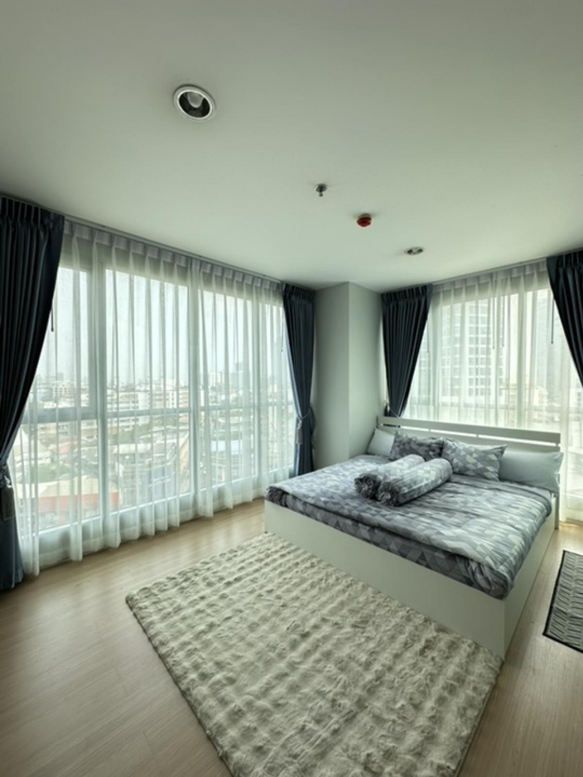 ขายคอนโดลาดพร้าว เซ็นทรัลลาดพร้าว : Life@Latprao 18 (2 bed 2 bath)