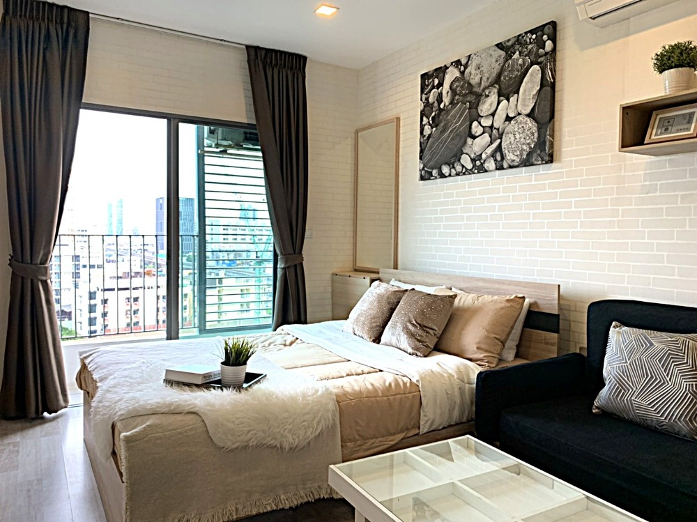 For SaleCondoOnnut, Udomsuk : 21 sqm studio at Ideo Mobi Sukhumvit 81 for sale 2,800,000THB, Onnut BTS station