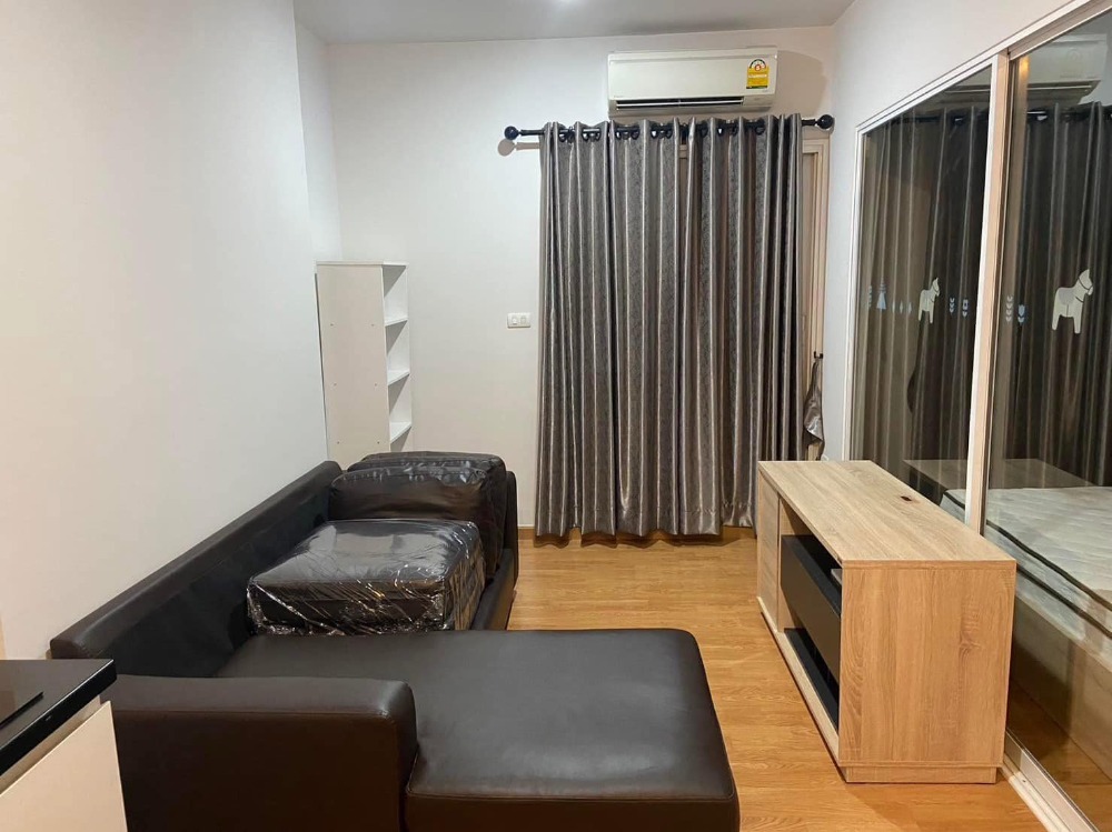 For RentCondoBang Sue, Wong Sawang, Tao Pun : Condo on the 18th floor with beautiful decorative furniture for rent in Bang Sue-Wongsawang area, near BTS Wongsawang, only 260 meters.