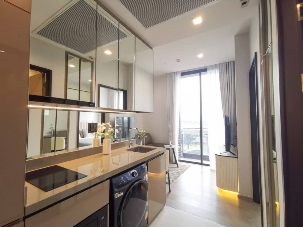 For RentCondoLadprao, Central Ladprao : Rent The Crest Park Residences (1Bad1bath 35 sqm.) Beautiful room, new condition, only 30,000 baht. Tel.0806265693 Khun Bam