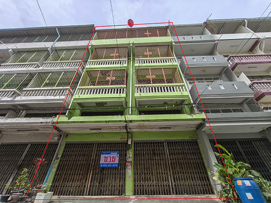 For SaleShop HouseThaphra, Talat Phlu, Wutthakat : 5th floor commercial building for sale, 2 booths, Soi Terdthai 53, near BTS and MRT Bang Wa 900 meters, 38 square wah of land, total living space, up to 600 square meters.