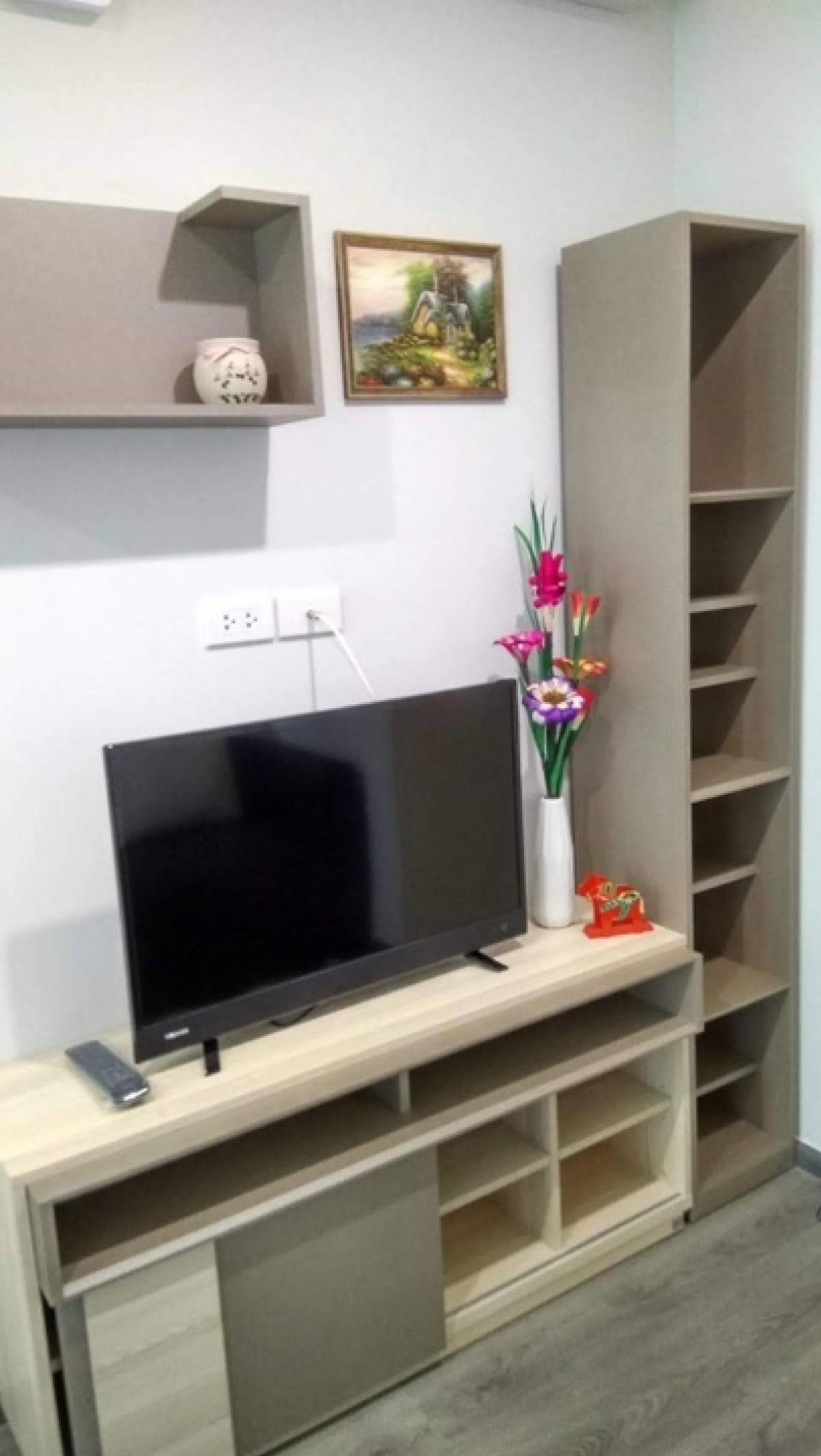 For RentCondoPattanakan, Srinakarin : Condo for rent, Rich Park Hua Mak, 12,000 baht, complete furniture Complete electrical appliances 0958195559condo for Rich Park Hua Mak Airportlink 12,000 Bath Per month