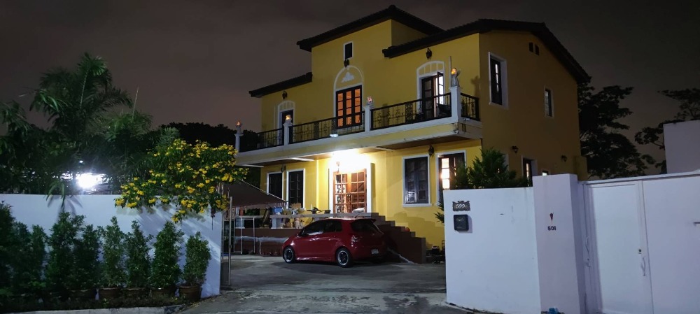 For SaleHousePinklao, Charansanitwong : House for sale in Krisada Nakorn 18, corner 99 sq.w., beautiful, ready to stay at a special price of 6.99 million