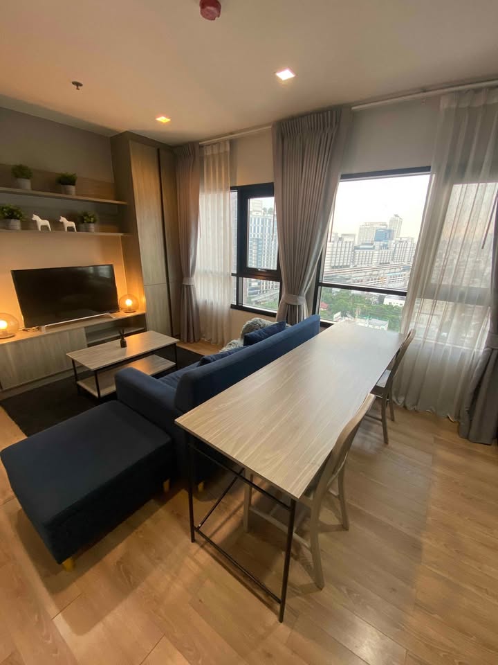 For RentCondoLadprao, Central Ladprao : 📍 Ready to stay in the condo ** next to the Ladprao BTS Project Chapter One Midtown Ladprao 24 (Chapter One Midtown Ladprao 24)