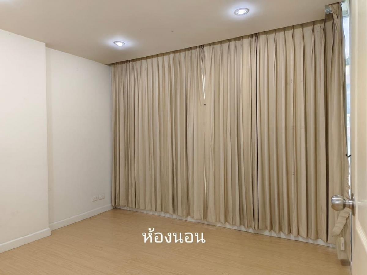 ขายคอนโดรัชดา ห้วยขวาง : ขายคอนโด ซีณิธ เพลส ขนาด 33.29 Sq.m 1 bed เพียง 2.45 MB เท่านั้น !!!