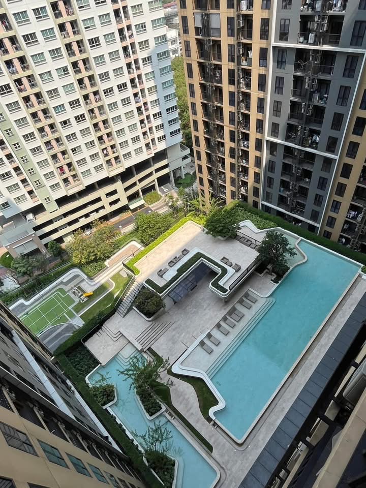 For SaleCondoPinklao, Charansanitwong : 🔥 Selling only 1.95 million baht 🔥 Plum Condo Pinklao, Floor 17🔥