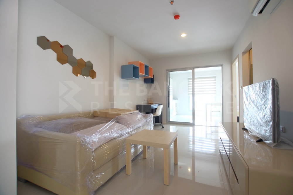 For SaleCondoRama9, Petchburi, RCA : Condo for sale aspire Rama 9 2 bedrooms, 1 bathroom by Pond