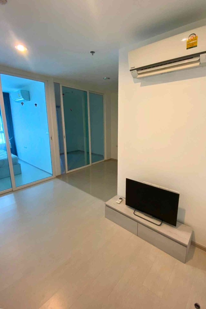 ให้เช่าคอนโดสมุทรปราการ สำโรง : ให้เช่า Condo Aspire Erwan 1 Bed Plus 35 ตร.ม. (วิวเมือง)