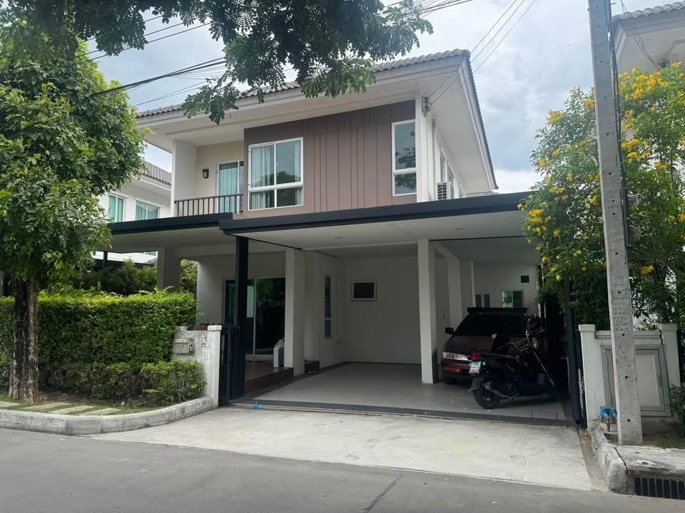 For RentNonthaburi, Bang Yai, Bangbuathong : 2 -storey twin house for rent, Grand Pleino Rattanathibet Project from AP, 3 bedrooms, 2 bathrooms, complete furniture ready.