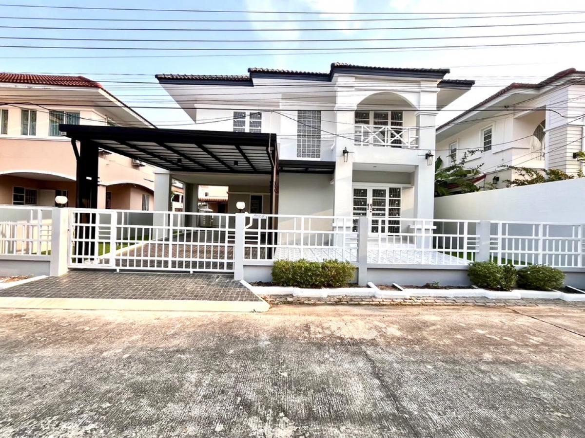 ขายบ้านสมุทรปราการ สำโรง : ✅House For Sale📍Lalil in the Park Village, Soi Mangkon Khandee, Thepharak, Phraeksa, Samut PrakanSize 54.4 sq.wa3 bedrooms 2 bathrooms ,kitchen, 2 parking✨✨4.59 MB✨✨