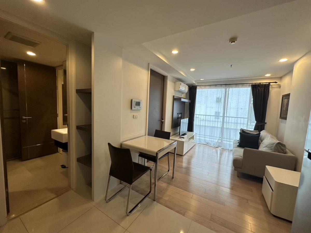 For RentCondoNana, North Nana,Sukhumvit13, Soi Nana : Condo for rent 15 Sukhumvit Residence near BTS Nana