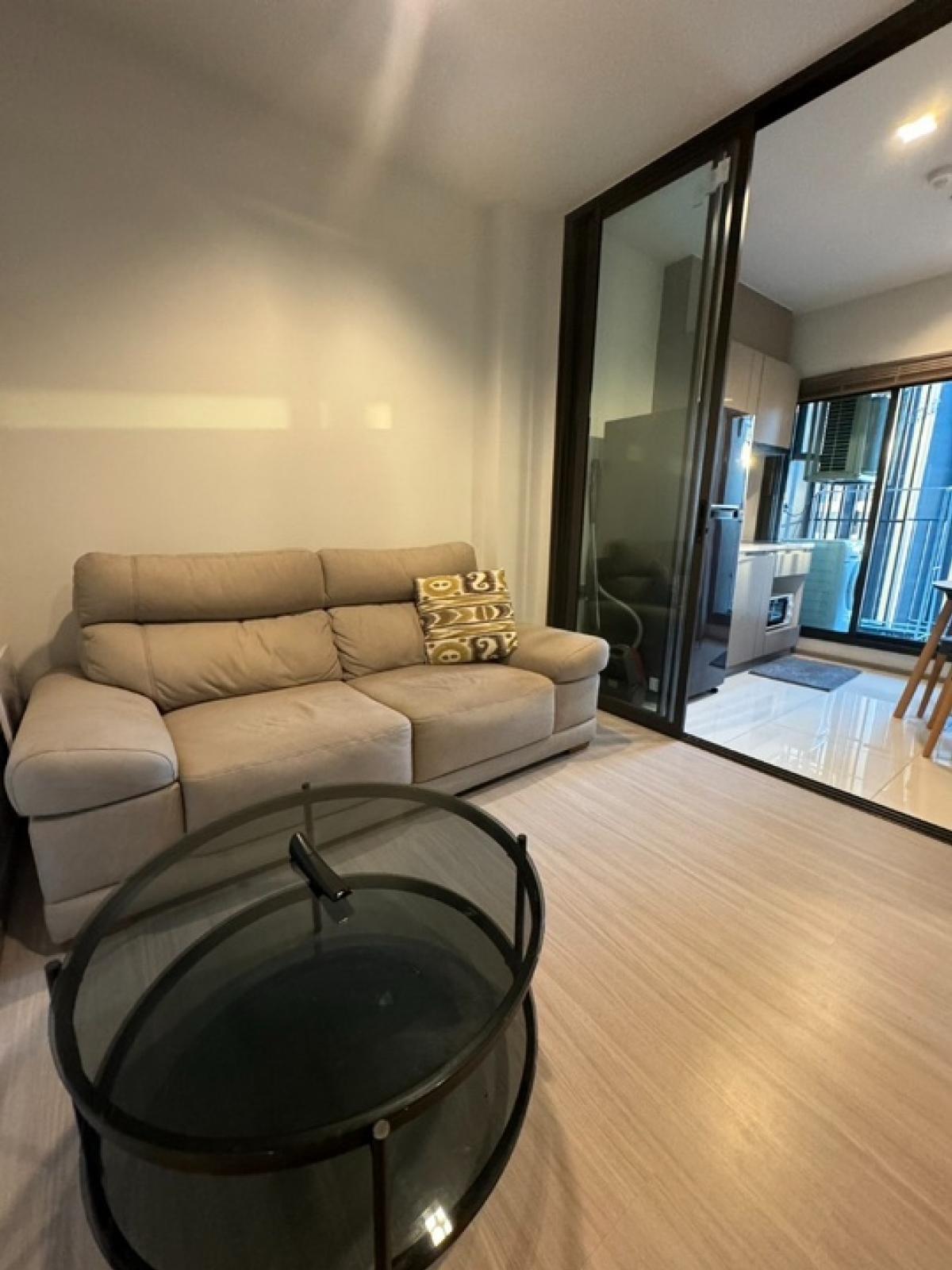 ให้เช่าคอนโดพระราม 9 เพชรบุรีตัดใหม่ RCA : 🧡Life Asoke-Rama9 ✅1 bed ready to move in