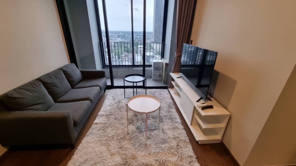 For RentCondoSukhumvit, Asoke, Thonglor : Condo for rent IDEO Q Sukhumvit 36, complete condo, ready to be near the Thonglor BTS BTS !!