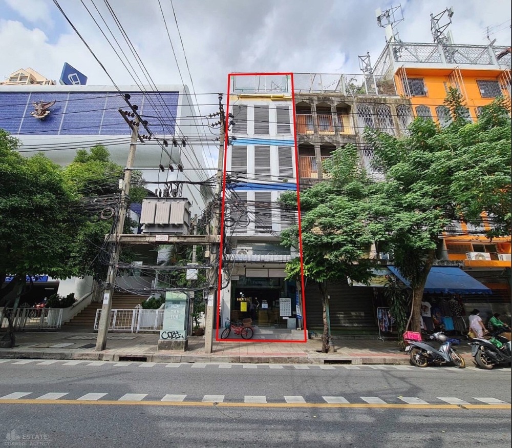 For SaleHotel&Apartment BusinessSathorn, Narathiwat : Selling 1 booth and 1 holt business with tenants stuck in Sathorn Road, Soi 3 (Soi Suan Phlu), very good location, suitable for restaurants Foreign tourist accommodation And office workers in Sathorn area