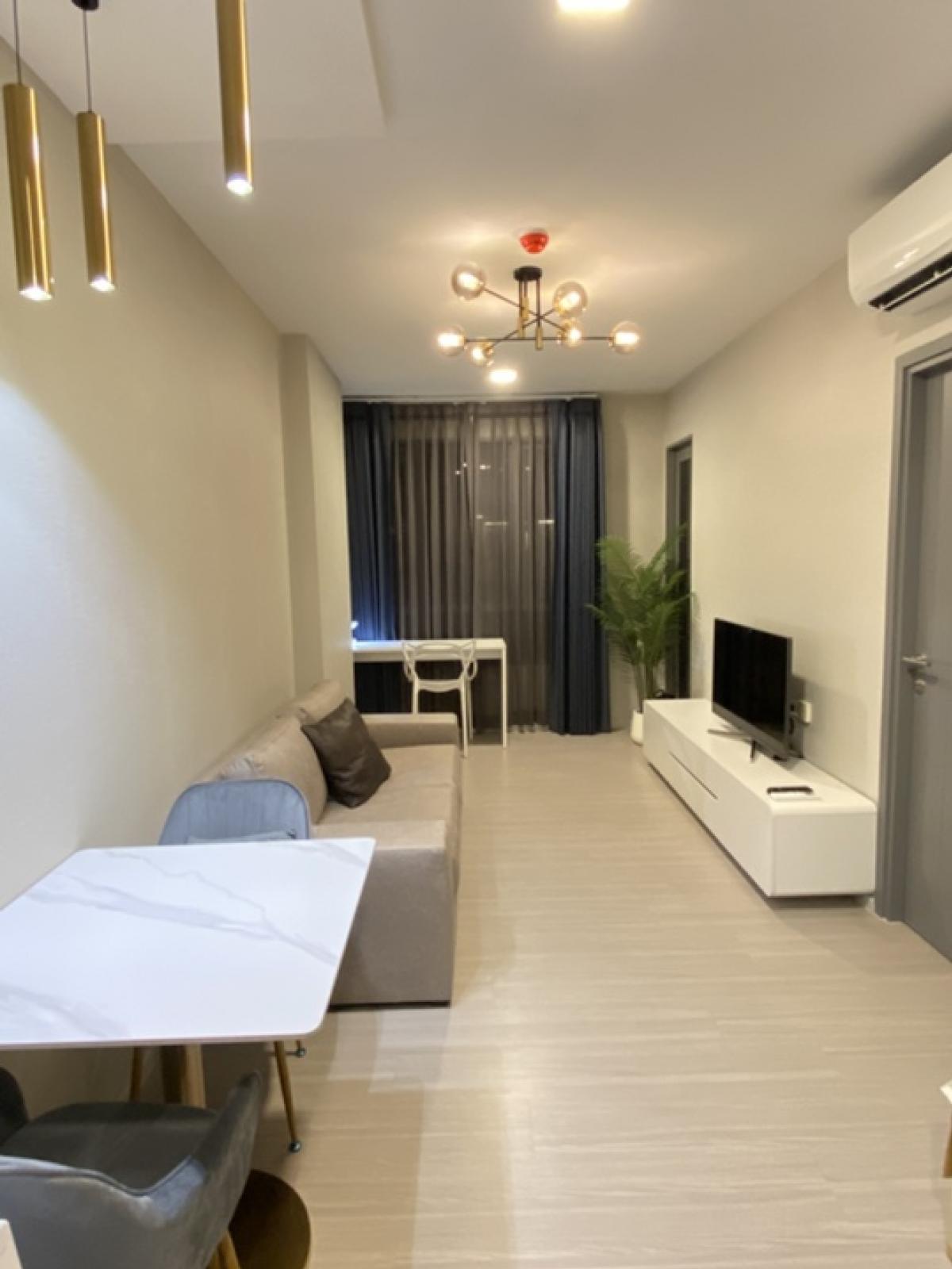 For RentCondoSukhumvit, Asoke, Thonglor : ✨🏬 New Room!! For Rent: 1-King size Bedroom Condominium at Sukhumvit 39 Near BTS (Phrom Phong) and MRT (Phetchaburi)🏬✨