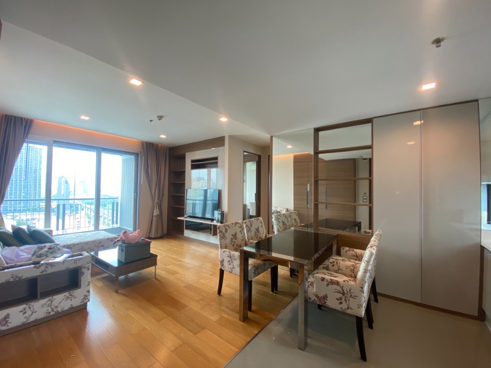 For RentCondoRama9, Petchburi, RCA : 🔥 Dont miss it! The Address Asoke 2 Bedrooms 2 Bathrooms Size 75.5 sq.m., rent only 45,000 baht/month, contact 0968623850 🔥