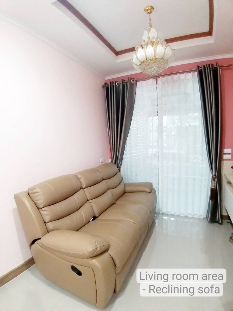 For RentTownhomeLadkrabang, Suwannaphum Airport : ✅🏡 House for rent, Golden Town project, decorated with Can raise animals Good location, convenient to travel