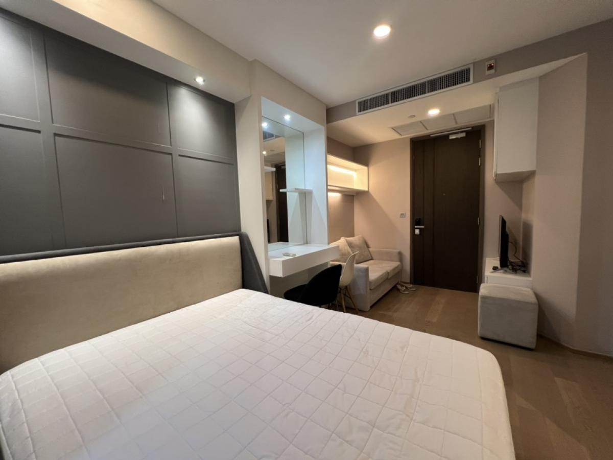 For RentCondoSiam Paragon ,Chulalongkorn,Samyan : Ashton Chula Silom Ashton Chula Silom, beautiful room, 24 square meters, 21,0000, call 0614162636.