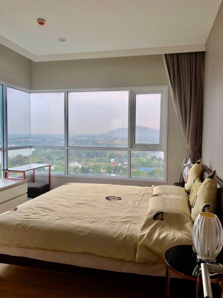 For SaleCondoSriracha Laem Chabang Ban Bueng : 🔑 Golden opportunity! The Zea Sriracha, Sea View, Floor 19! 🤩🏢 70 sq.m., only 8.45 million! 🎉🏊‍♂️ Complete facilities! ✨