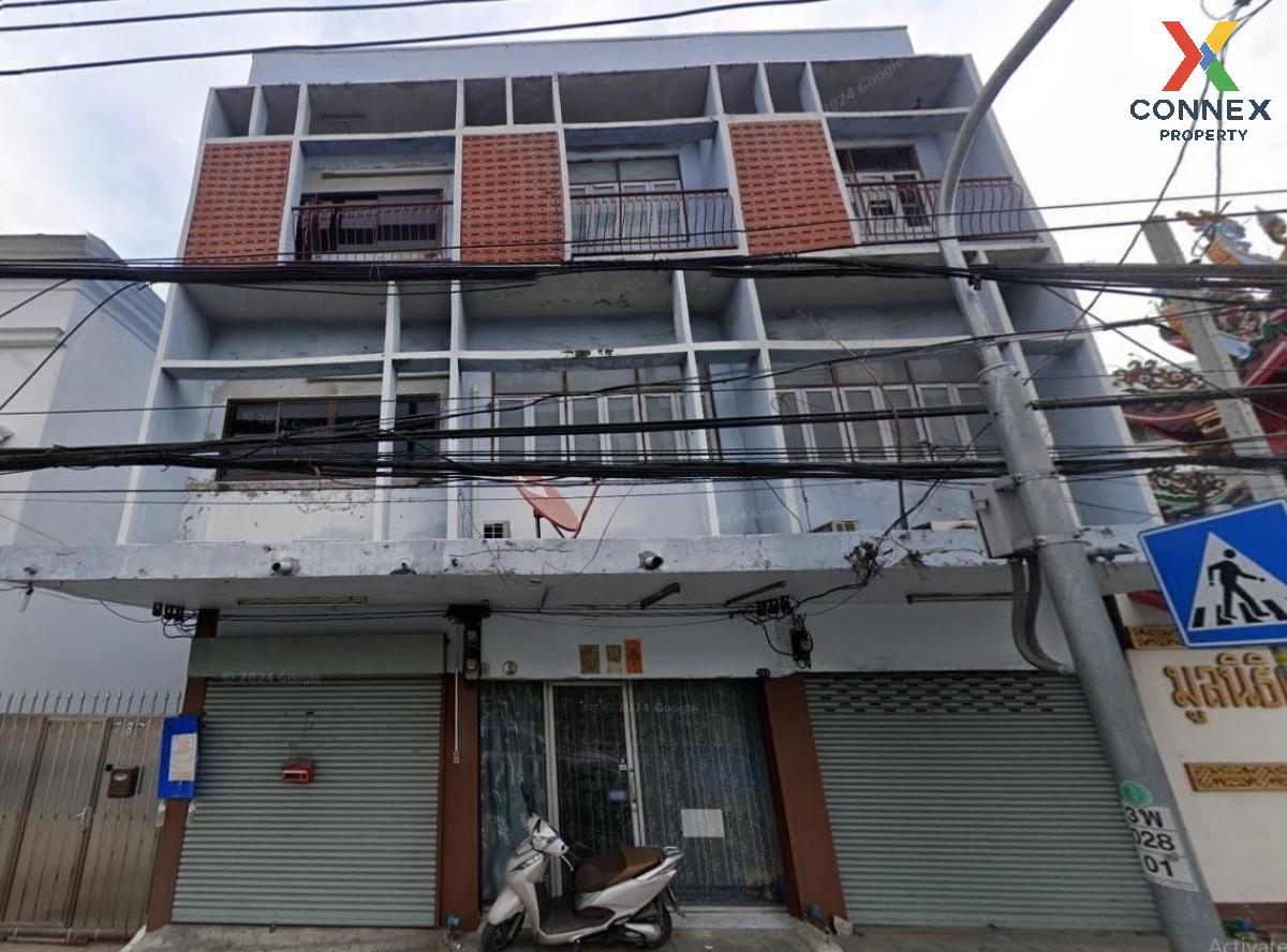 For SaleShop HouseWongwianyai, Charoennakor : For Sale Commercial building for sale Main road in Thonburi area Near the Maha Sawan intersection , Dao Khanong , Thon Buri , Bangkok , CX-115685