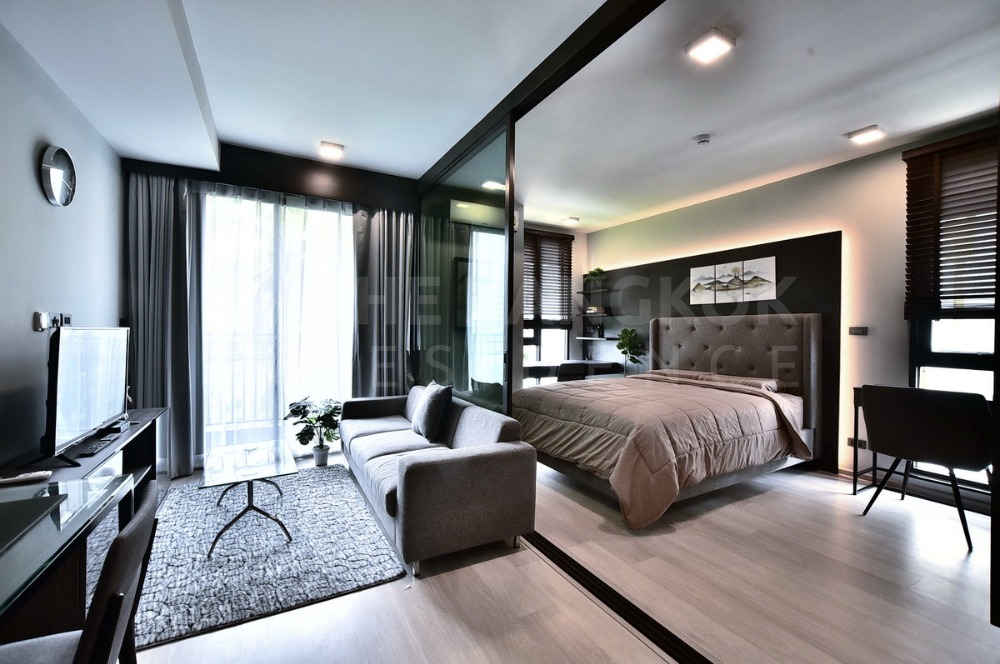 ขายคอนโดสุขุมวิท อโศก ทองหล่อ : VENIO Sukhumvit 10 – Cozy 1B1B in the Heart of Bangkok, Near Benjakitti Park by Chris