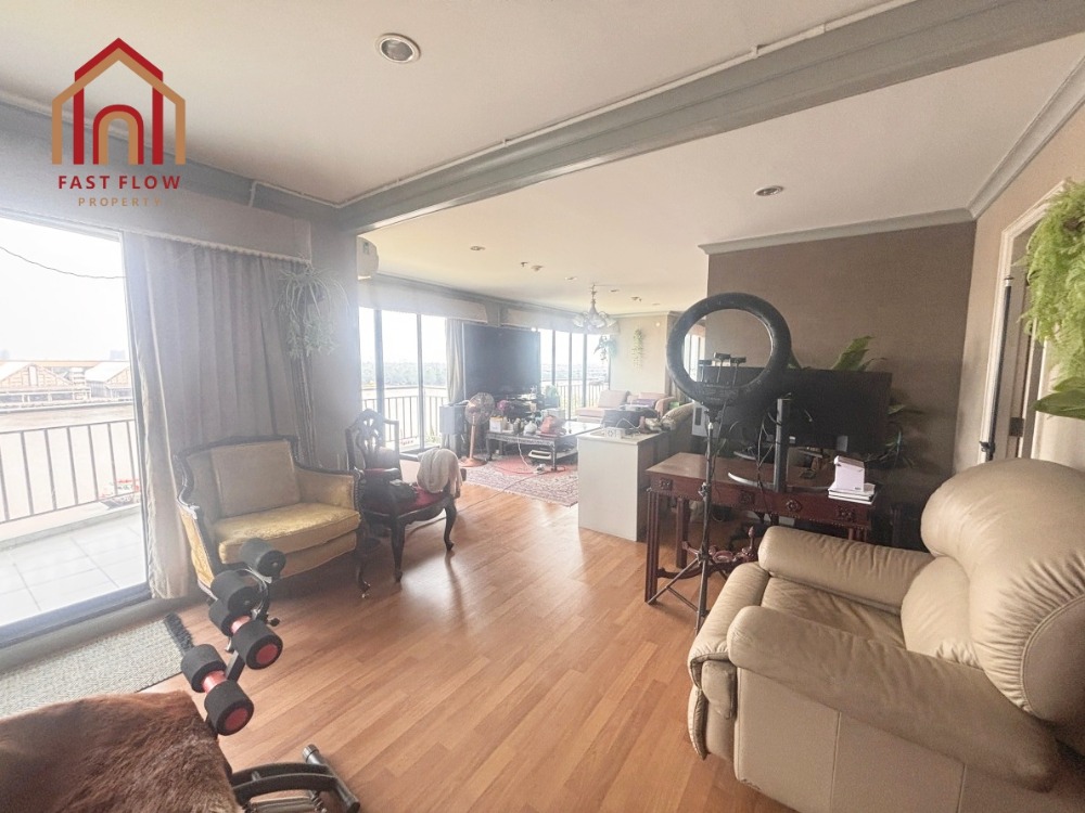 For SaleCondoRama3 (Riverside),Satupadit : Urgent sale !! The best corner The long balcony that has views the River, the river, goes to the room A Building A Condo, Lumpini Place, Narathiwat - Chao Phraya 198 sqm. Floor 8 (Room 2 Titlers can separate the room. With the room as well)