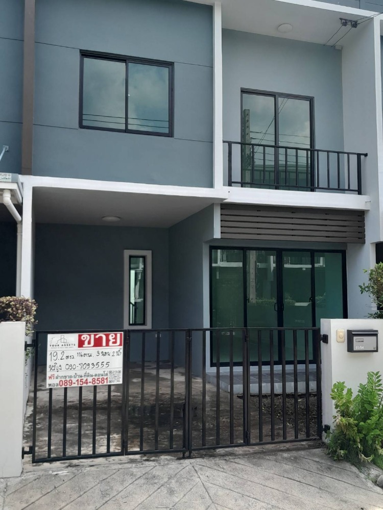 For SaleTownhomeSamut Prakan,Samrong : The Colors 2 -story modern townhome