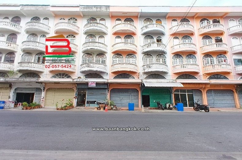 For SaleShop HouseNawamin, Ramindra : Commercial building 4.5 floors, Phatthanachai Village, area 17 sq.w. Soi Sai Mai 34, Sai Mai Road