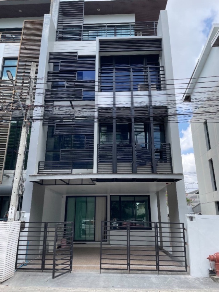 For RentTownhomeRamkhamhaeng, Hua Mak : ✨ Rent a 4 -story townhome, full furniture, near Bang Kapi, Ramkhamhaeng University, ready