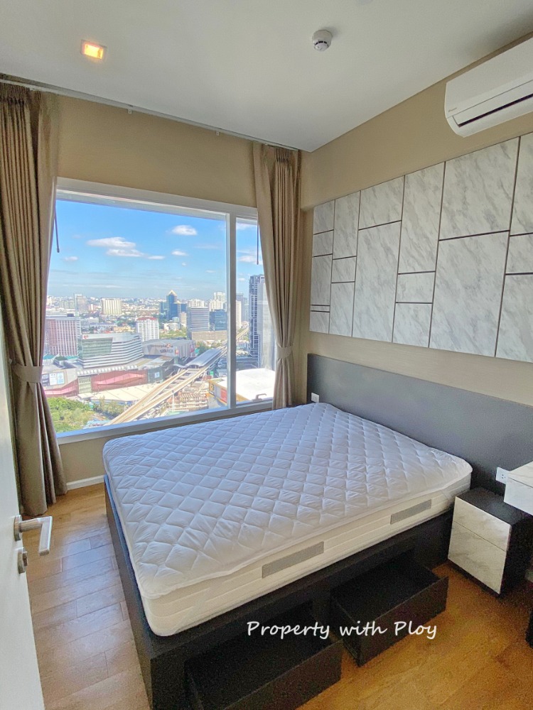 For RentCondoLadprao, Central Ladprao : For Rent The Saint Residences Condo (High Floor)