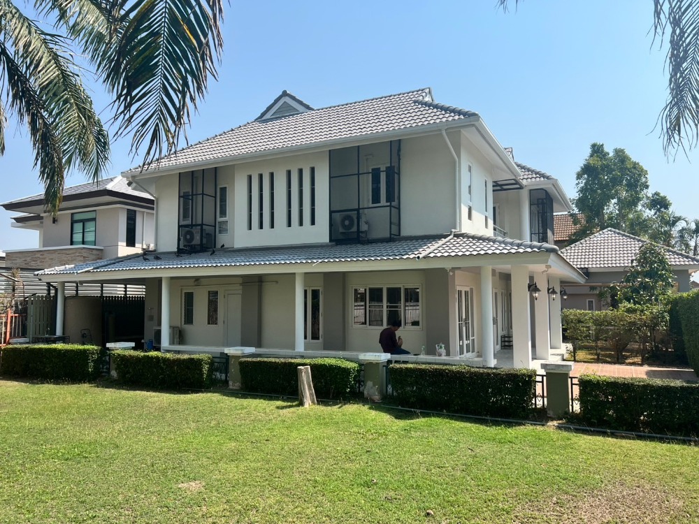 For SaleHouseRayong : House for sale Vintage home, 3 bedrooms, 4 bathrooms, 100 square meters, Ban Chang Rayong, price 11 million baht