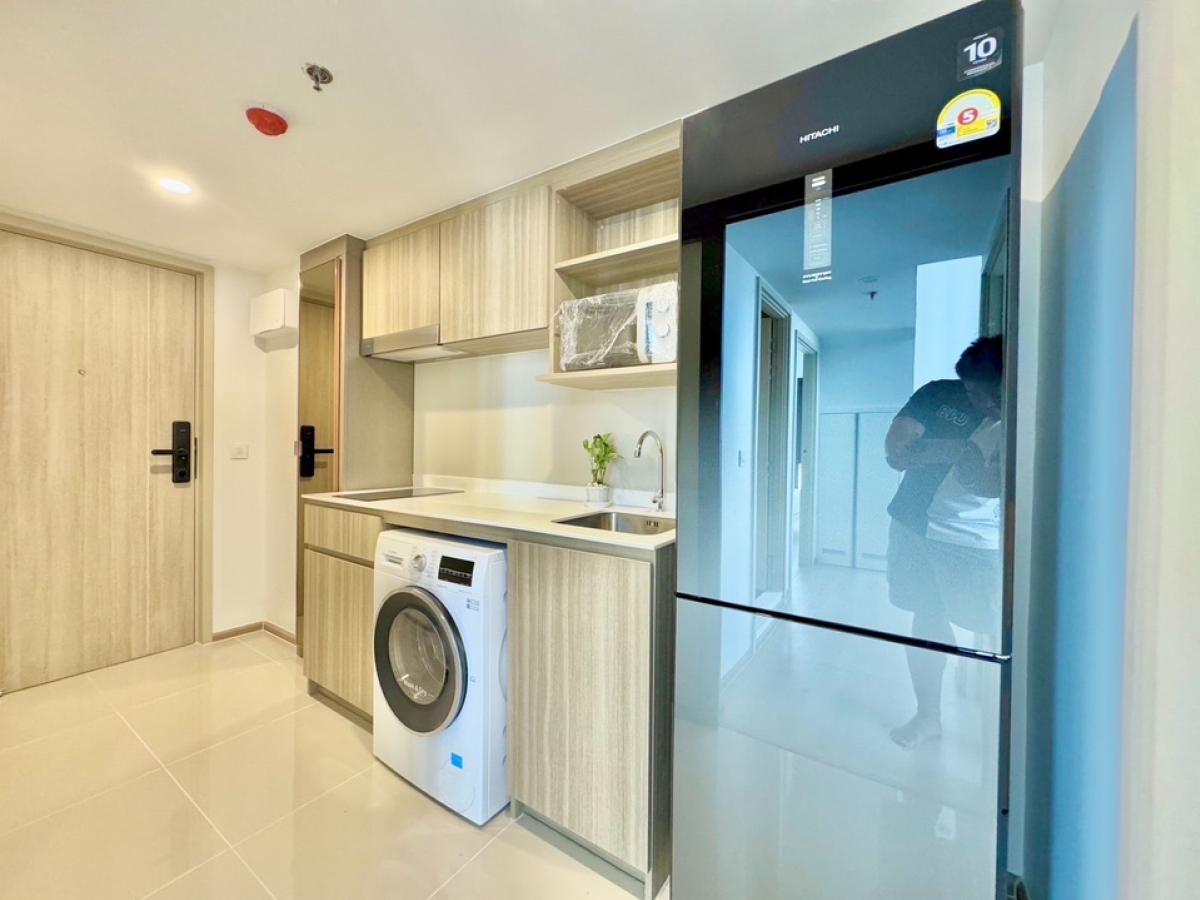 For RentCondoKhlongtoei, Kluaynamthai : Special Price 44,999/ Month for Rent Life Asoke Rama4 Duplex 2 Bedroom