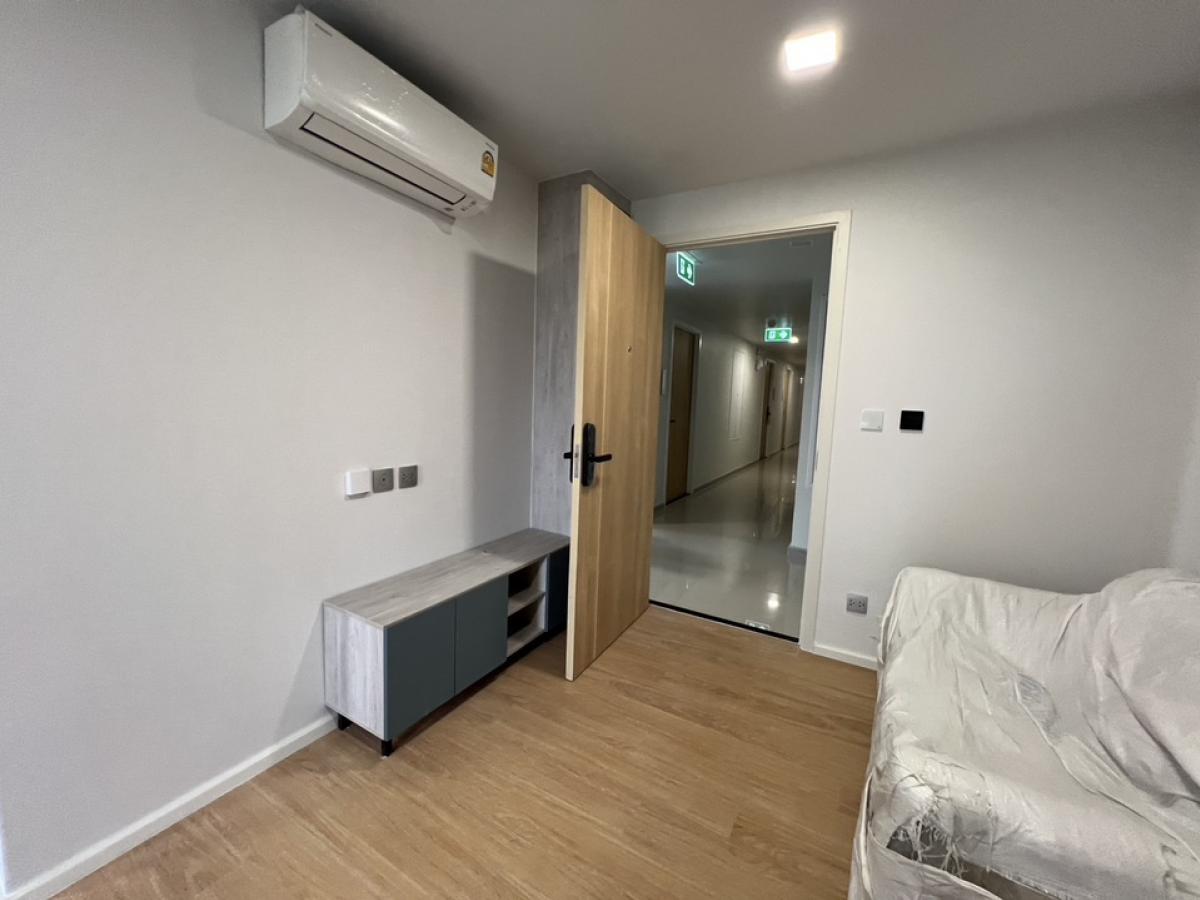 For RentCondoPathum Thani,Rangsit, Thammasat : For rent ❗️atmoz Kanaal Rangsit (Atmoscalay Rangsit) 🔥New Room🔥 New boxes, reservations before‼ ️ Width 26 sqm. 😱12000/month