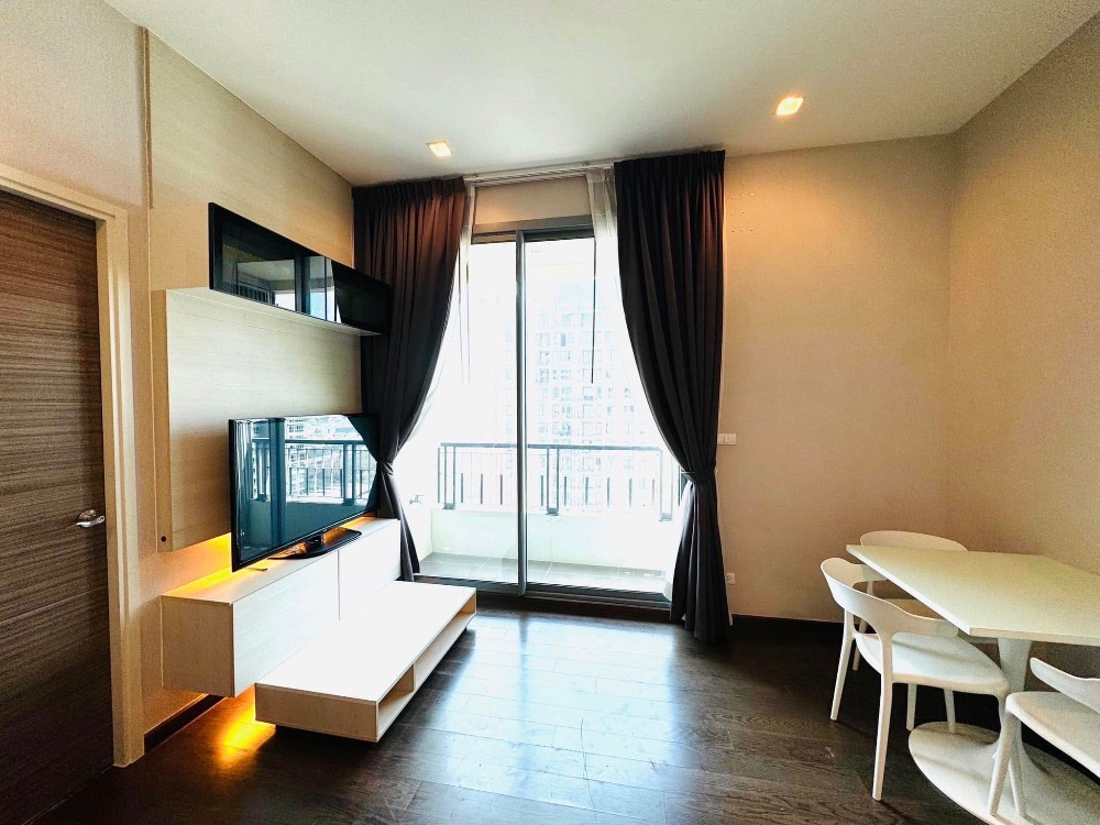 For RentCondoRama9, Petchburi, RCA : For Rent Q Asoke 1 Bedroom