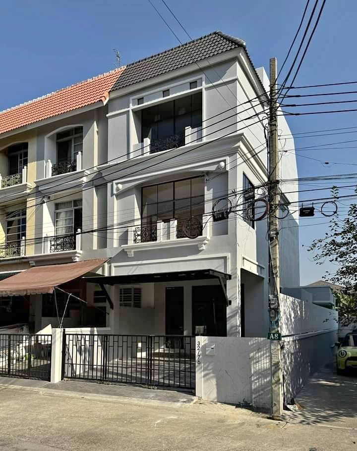 ให้เช่าทาวน์เฮ้าส์/ทาวน์โฮมอ่อนนุช อุดมสุข : ให้เช่า/ขาย (Townhome for rent) ทาวน์โฮม แกรนด์วิลล์ อ่อนนุช 80 (Grand Ville Onnnut 80) เหมาะทำที่พักอาศัย หรือทำออฟฟิศ หรือทำธุรกิจออนไลน์