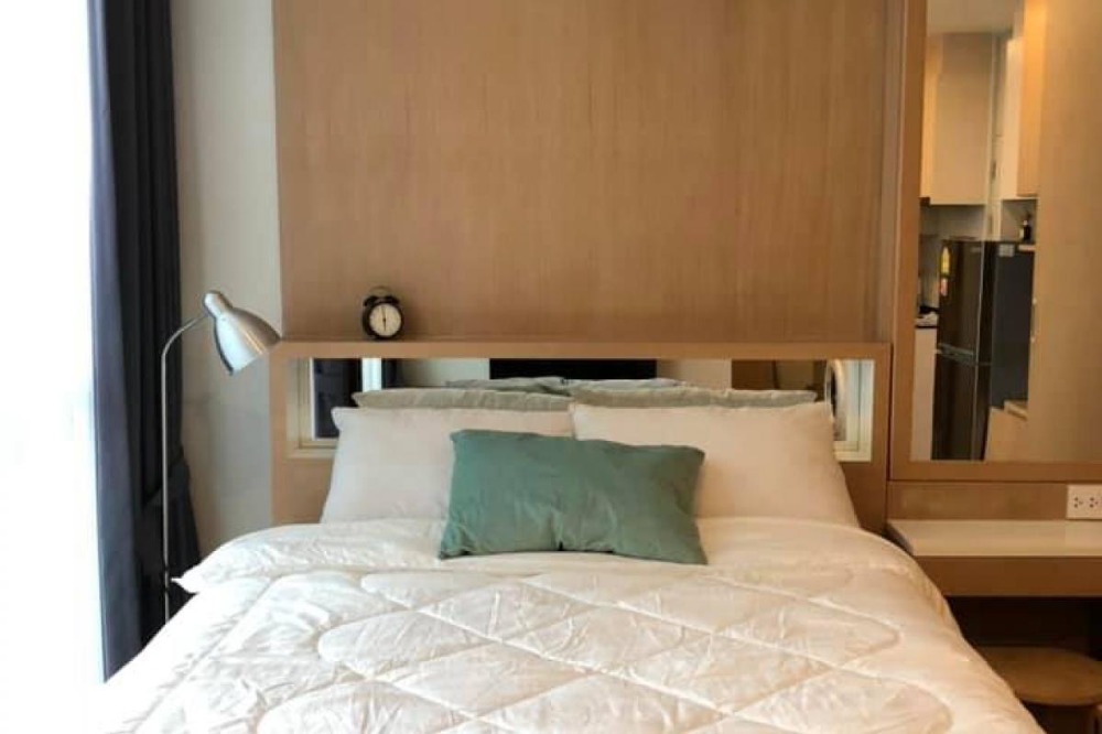 For RentCondoRatchadapisek, Huaikwang, Suttisan : Condo for rent, Nobel Revolve, Ratchada [Noble Revolve Ratchada], beautiful room, good price, convenient to travel, complete furniture Ready to move in immediately Can make an appointment to see the room