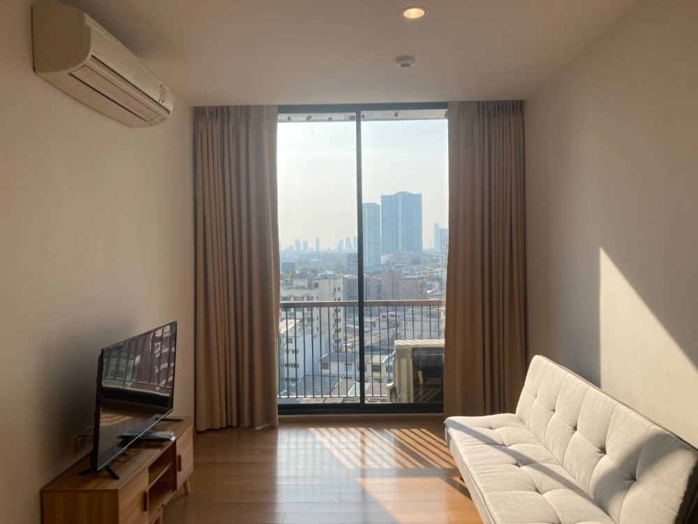 For RentCondoSathorn, Narathiwat : 💥Condo for Rent in Silom Area! Noble Revo Silom –Great Price!!, Near BTS Surasak, Ready to Move In